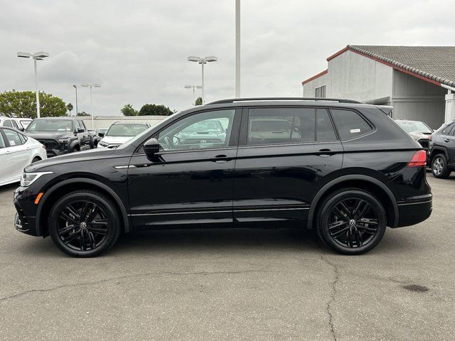 2022 Volkswagen Tiguan SE R-Line Black