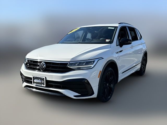 2022 Volkswagen Tiguan SE R-Line Black