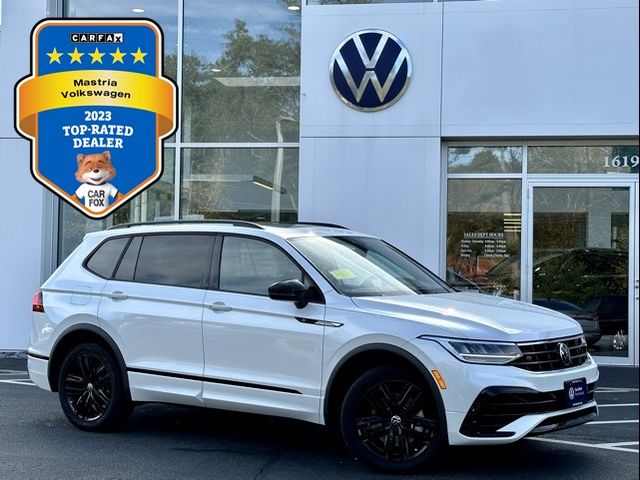 2022 Volkswagen Tiguan SE R-Line Black