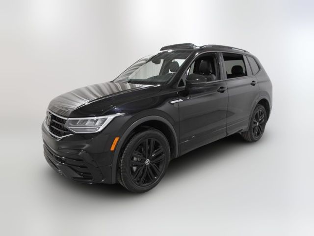 2022 Volkswagen Tiguan SE R-Line Black