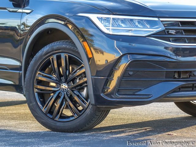 2022 Volkswagen Tiguan SE R-Line Black