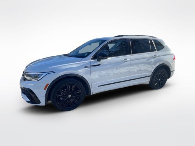 2022 Volkswagen Tiguan SE R-Line Black