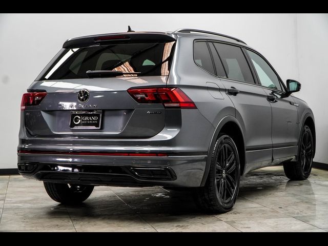 2022 Volkswagen Tiguan SE R-Line Black