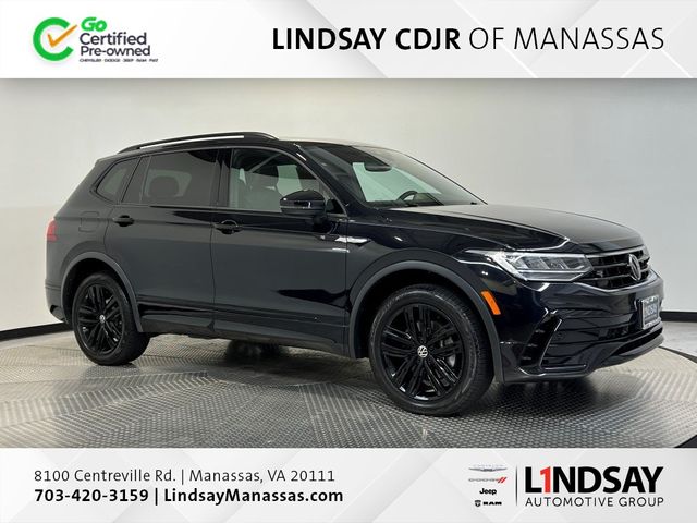 2022 Volkswagen Tiguan SE R-Line Black