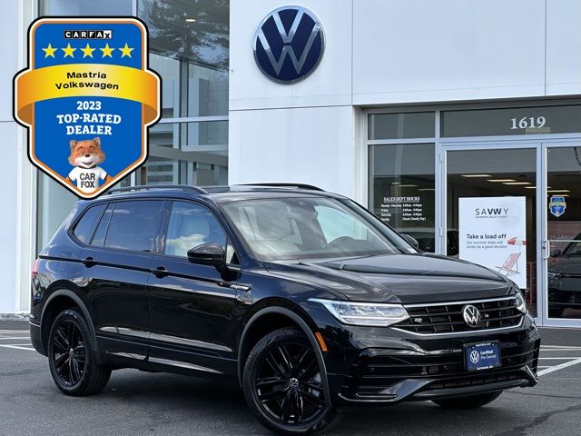 2022 Volkswagen Tiguan SE R-Line Black