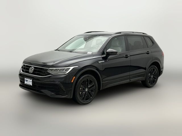 2022 Volkswagen Tiguan SE R-Line Black