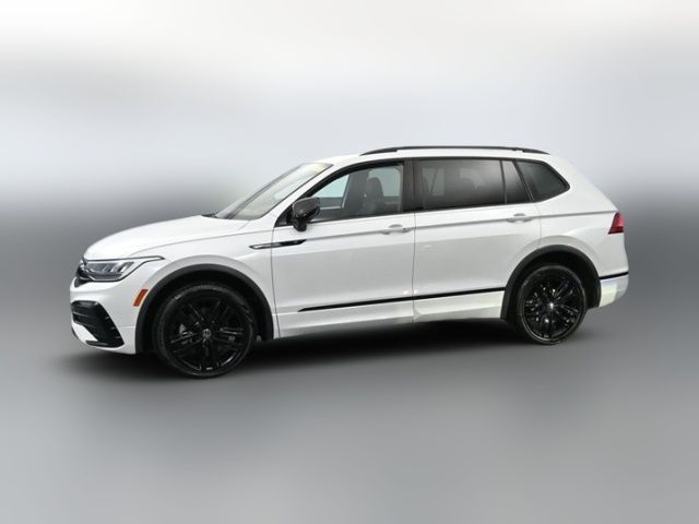 2022 Volkswagen Tiguan SE R-Line Black