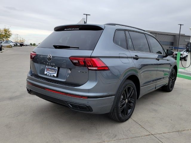 2022 Volkswagen Tiguan SE R-Line Black