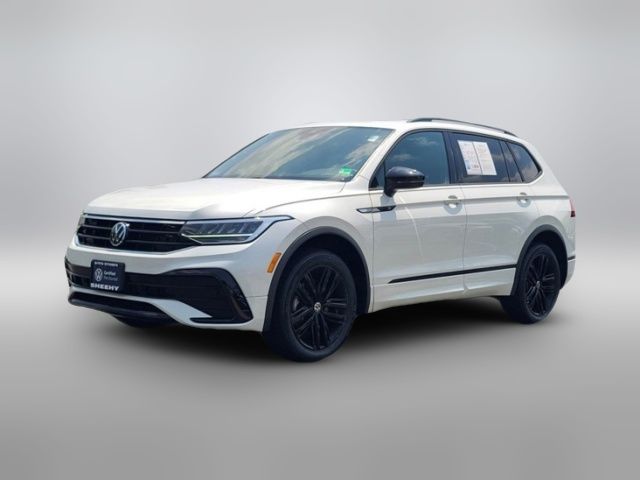 2022 Volkswagen Tiguan SE R-Line Black