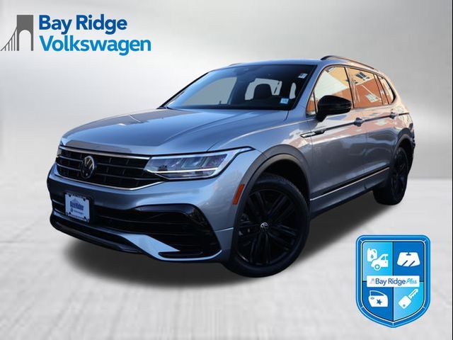 2022 Volkswagen Tiguan SE R-Line Black