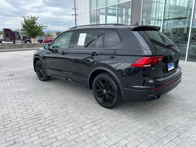 2022 Volkswagen Tiguan SE R-Line Black