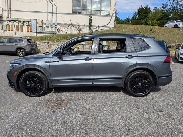 2022 Volkswagen Tiguan SE R-Line Black