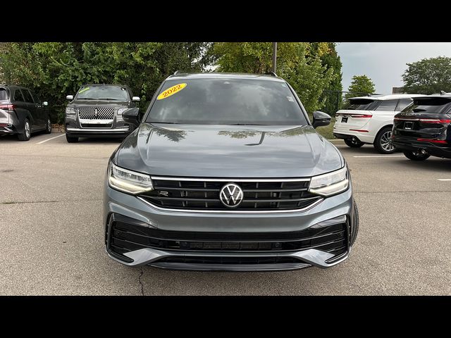 2022 Volkswagen Tiguan SE R-Line Black