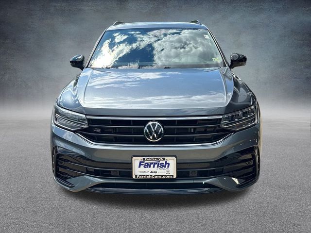 2022 Volkswagen Tiguan SE R-Line Black