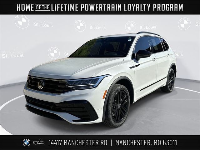 2022 Volkswagen Tiguan SE R-Line Black