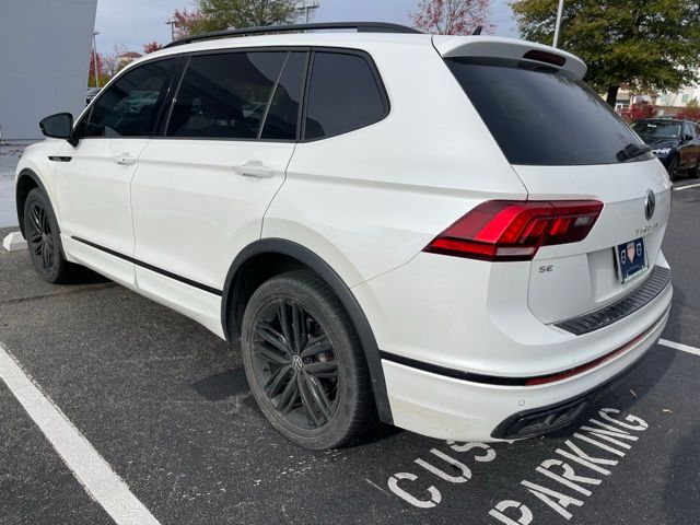 2022 Volkswagen Tiguan SE R-Line Black