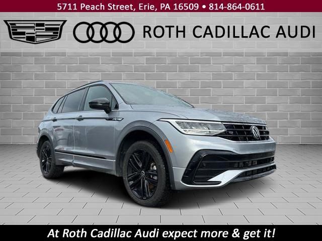 2022 Volkswagen Tiguan SE R-Line Black