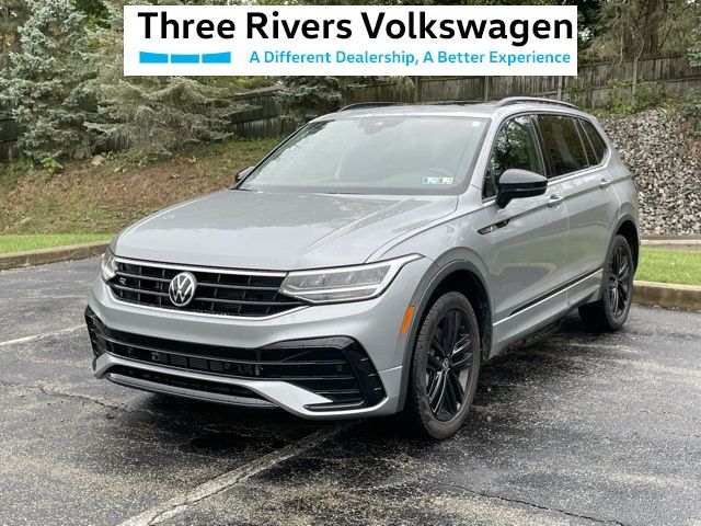 2022 Volkswagen Tiguan SE R-Line Black