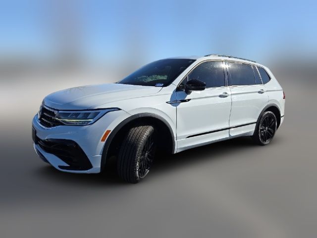 2022 Volkswagen Tiguan SE R-Line Black