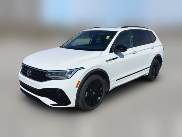 2022 Volkswagen Tiguan SE R-Line Black