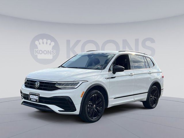 2022 Volkswagen Tiguan SE R-Line Black