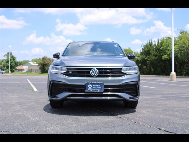 2022 Volkswagen Tiguan SE R-Line Black