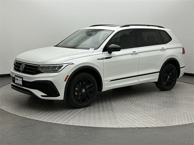 2022 Volkswagen Tiguan SE R-Line Black