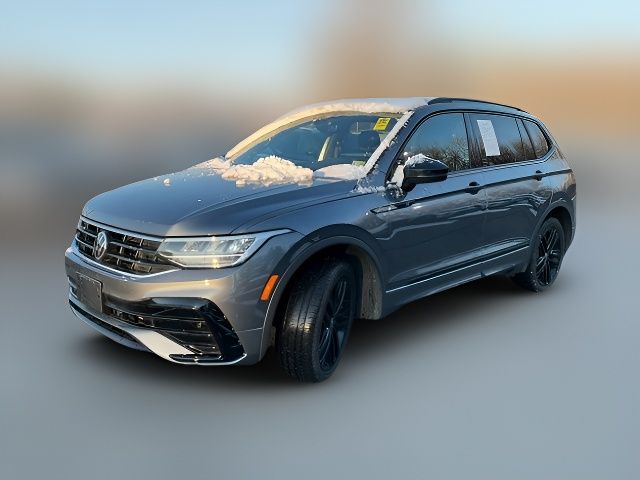 2022 Volkswagen Tiguan SE R-Line Black