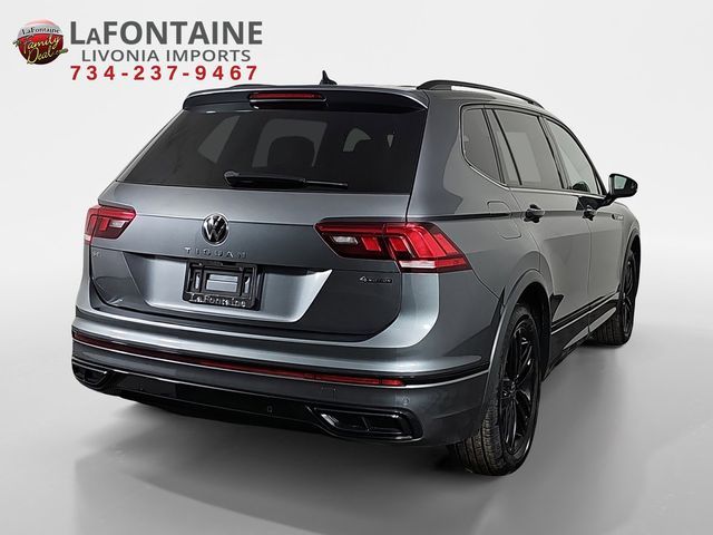 2022 Volkswagen Tiguan SE R-Line Black