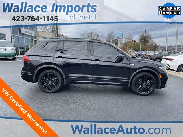 2022 Volkswagen Tiguan SE R-Line Black