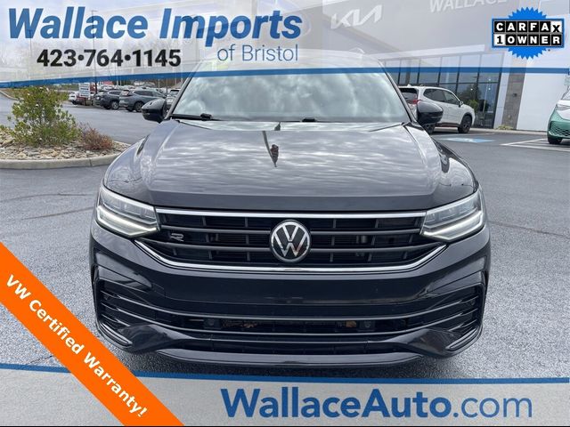 2022 Volkswagen Tiguan SE R-Line Black