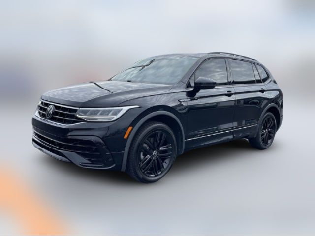 2022 Volkswagen Tiguan SE R-Line Black