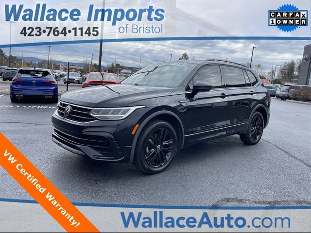 2022 Volkswagen Tiguan SE R-Line Black