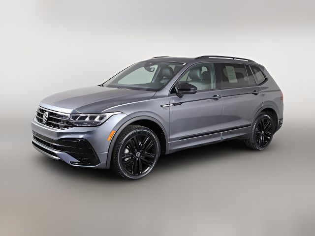 2022 Volkswagen Tiguan SE R-Line Black