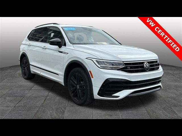 2022 Volkswagen Tiguan SE R-Line Black