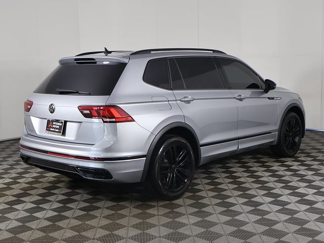 2022 Volkswagen Tiguan SE R-Line Black