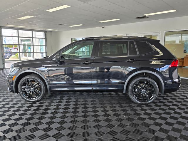 2022 Volkswagen Tiguan SE R-Line Black
