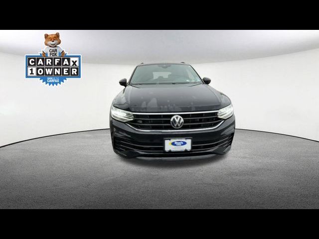 2022 Volkswagen Tiguan SE R-Line Black