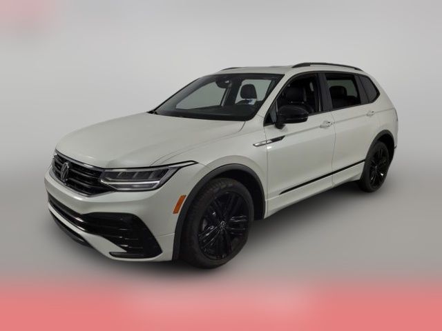 2022 Volkswagen Tiguan SE R-Line Black