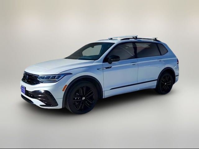 2022 Volkswagen Tiguan SE R-Line Black