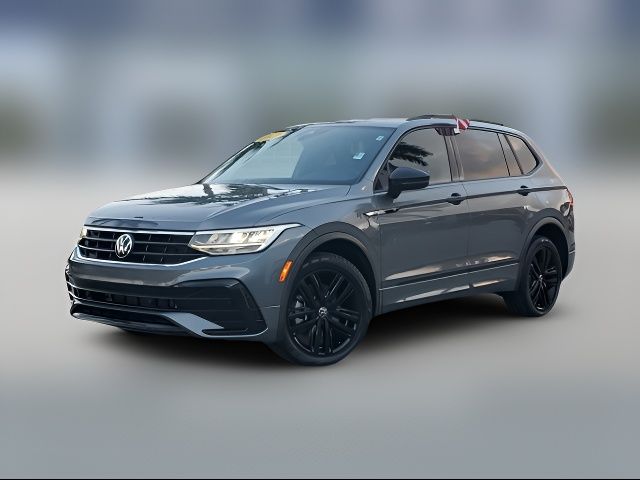 2022 Volkswagen Tiguan SE R-Line Black