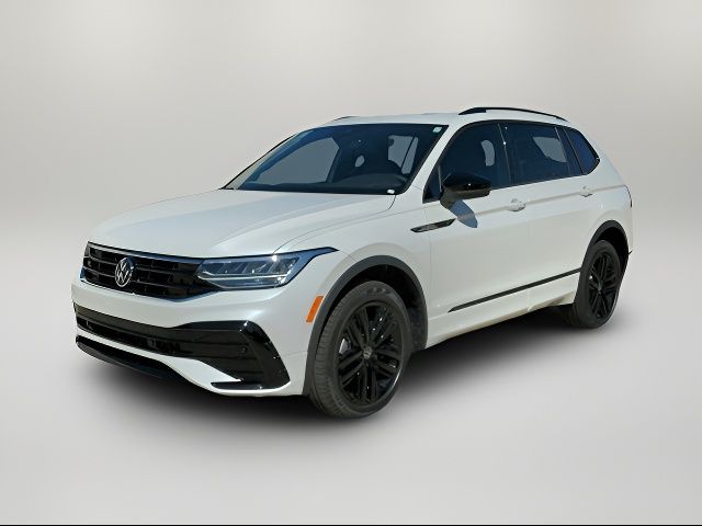 2022 Volkswagen Tiguan SE R-Line Black