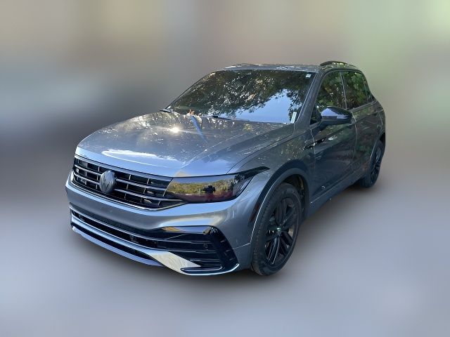 2022 Volkswagen Tiguan SE R-Line Black