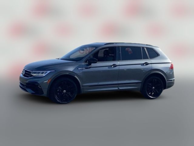 2022 Volkswagen Tiguan SE R-Line Black