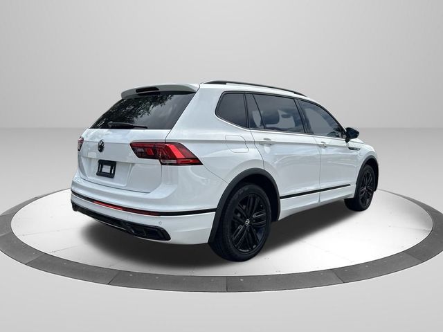 2022 Volkswagen Tiguan SE R-Line Black