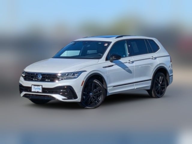 2022 Volkswagen Tiguan SE R-Line Black