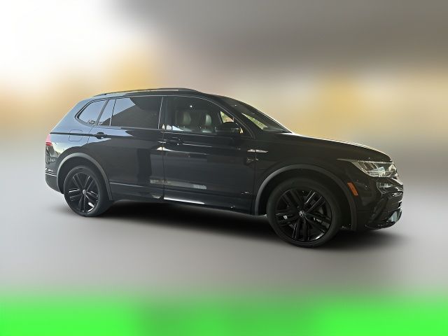 2022 Volkswagen Tiguan SE R-Line Black