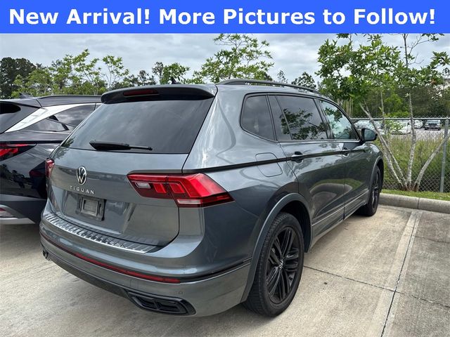 2022 Volkswagen Tiguan SE R-Line Black
