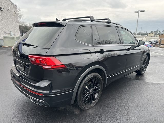 2022 Volkswagen Tiguan SE R-Line Black