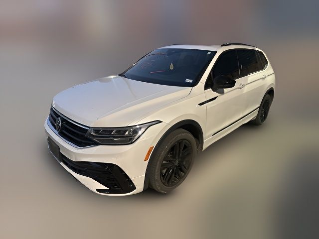 2022 Volkswagen Tiguan SE R-Line Black